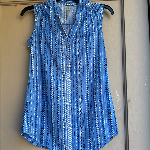 COPY - SELLING PERCEPTION CONCEPT TOP SIZE SMALL COLOR BLUE WITH BLUE AND WHITE… - Picture 8 of 11